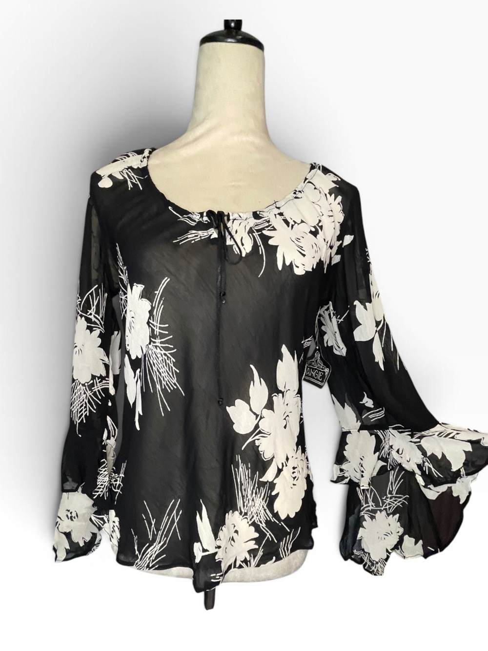 90’s Y2k Angie Bell Sleeve Top